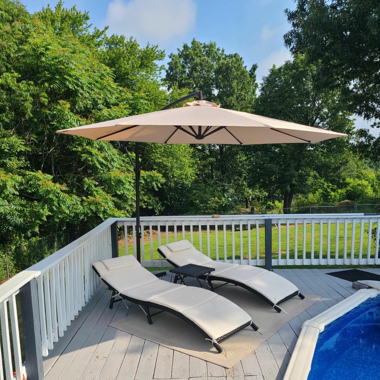 Premium outdoor umbrella