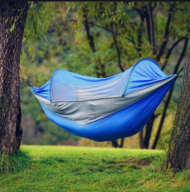 Fabrics and functions of outdoor hammock