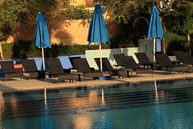 Best Outdoor Advertising Umbrella Guide - Uplion