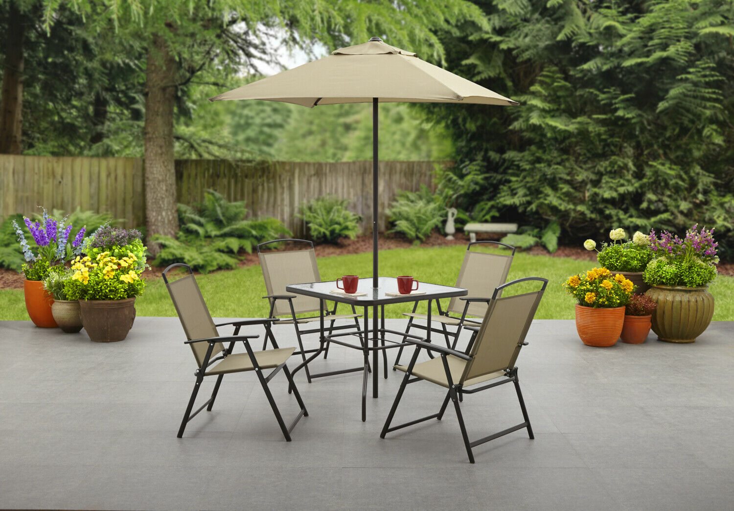 Outdoor patio garden tables and chairs to make your private garden more modern comfortable