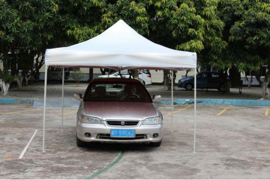 Use the roof tent to protect your car