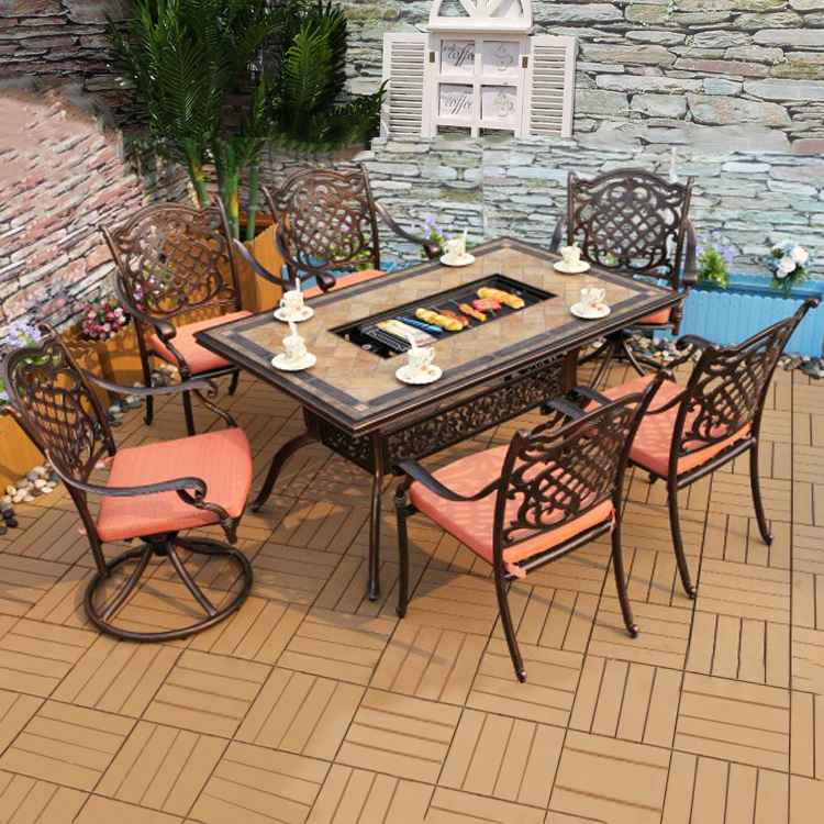 Advantages and disadvantages of outdoor garden patio cast aluminum tables and chairs furniture